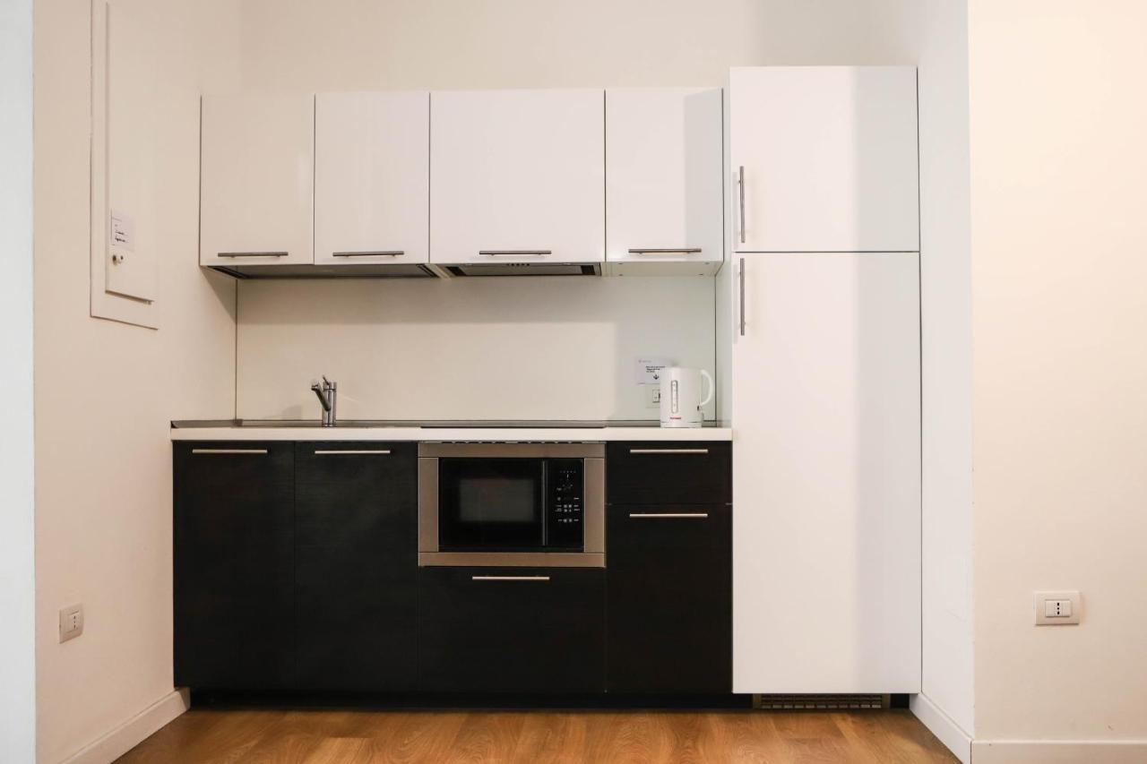 Il Loggiato By Wonderful Italy Apartment Naples Luaran gambar