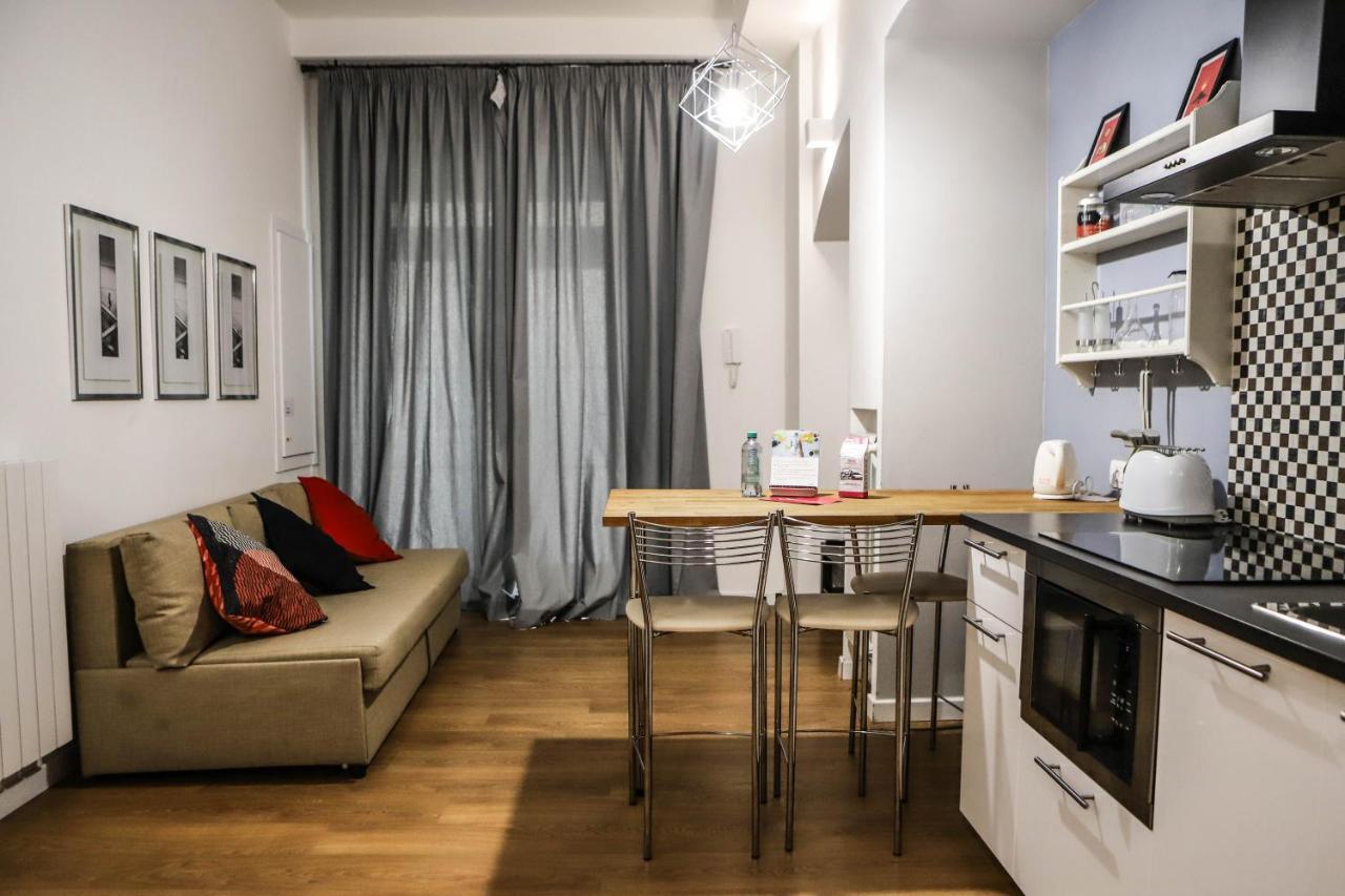 Il Loggiato By Wonderful Italy Apartment Naples Luaran gambar