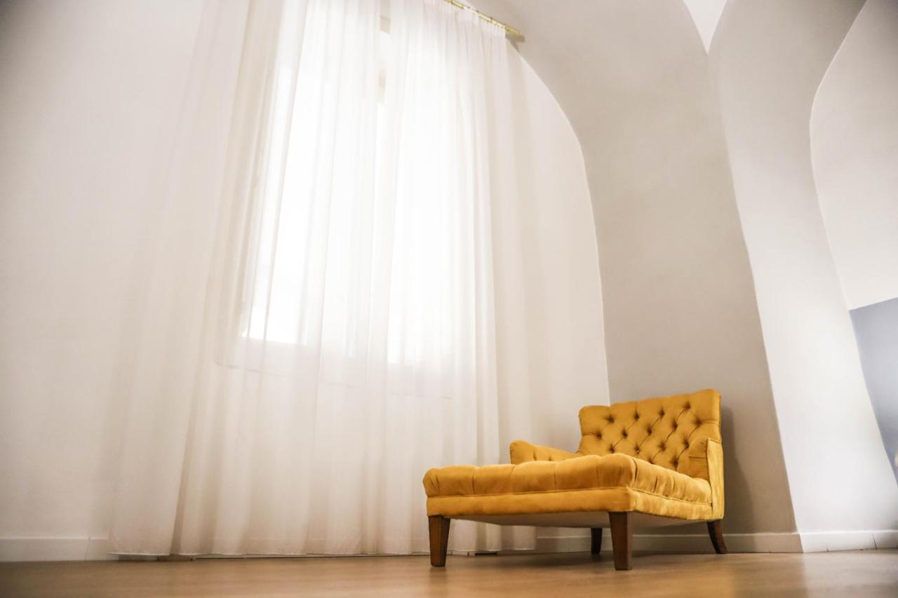 Il Loggiato By Wonderful Italy Apartment Naples Luaran gambar