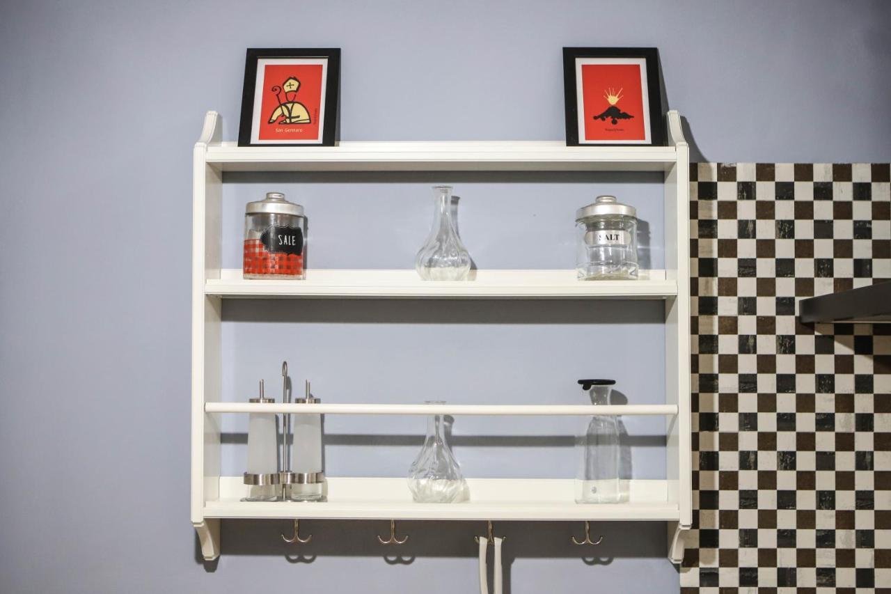 Il Loggiato By Wonderful Italy Apartment Naples Luaran gambar