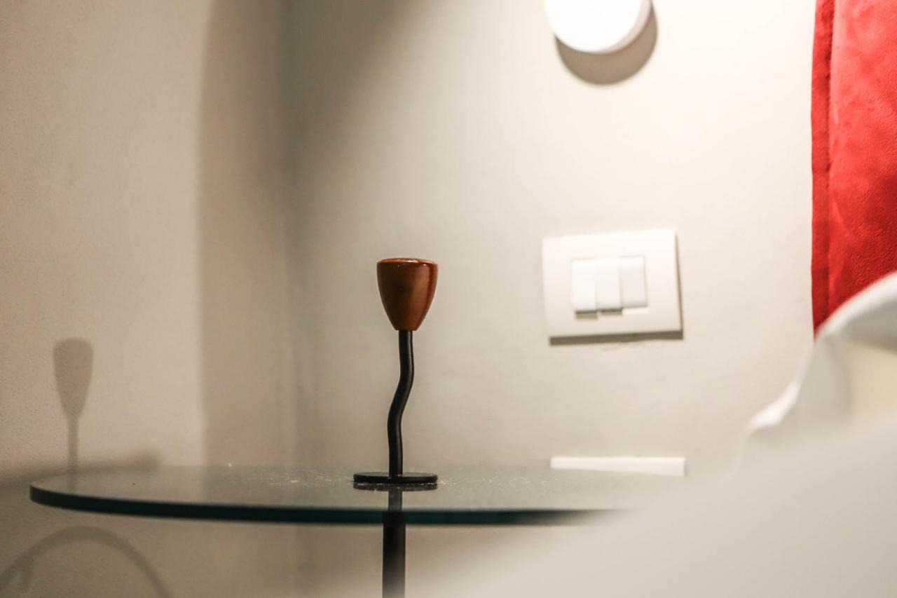 Il Loggiato By Wonderful Italy Apartment Naples Luaran gambar